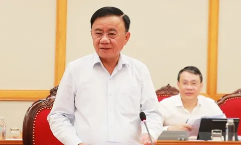 Bộ Chính trị cho ý kiến phương hướng nhân sự trình đại hội đảng bộ 3 tỉnh
