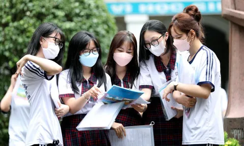 Tăng mức trần học phí đại học từ năm 2025-2026