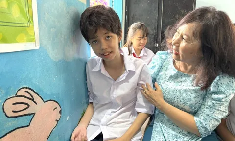 Thắp sáng tương lai cho những trẻ em kém may mắn trong năm học mới