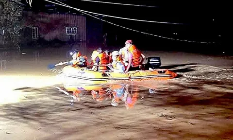 Hàng trăm hộ dân vùng Đức Trọng - Lâm Đồng ngập lụt sau mưa lớn