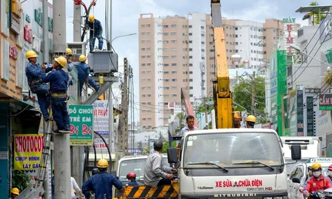 Phân bổ khoản lỗ 44.792 tỉ đồng vào giá điện: Cần tách bạch, làm rõ các khoản lỗ