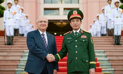 Lần đầu tiên Bộ Quốc phòng Thổ Nhĩ Kỳ cử sĩ quan tham mưu sang đào tạo tại Việt Nam