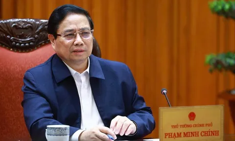 Thủ tướng yêu cầu NHNN báo cáo tình hình chính sách tiền tệ, đặc biệt là tỷ giá hối đoái, giá vàng,...