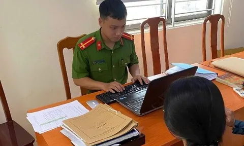 Nhận thông báo mẹ chuyển khoản 150 triệu đồng, nữ sinh 2007 ở Hà Nội xác nhận nhưng lên công an trình báo
