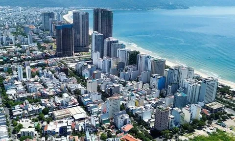 Thêm khách sạn ven biển Đà Nẵng bị phạt gần trăm triệu đồng