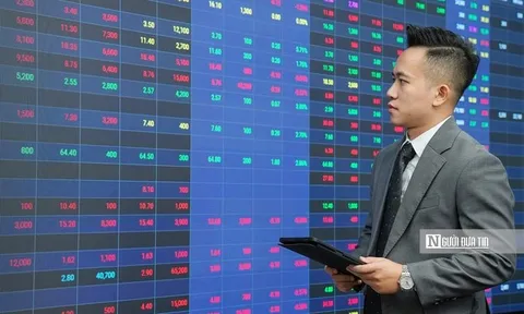 Dòng tiền lan tỏa, gợi ý cơ hội với nhóm cổ phiếu thép, cao su và hạ tầng