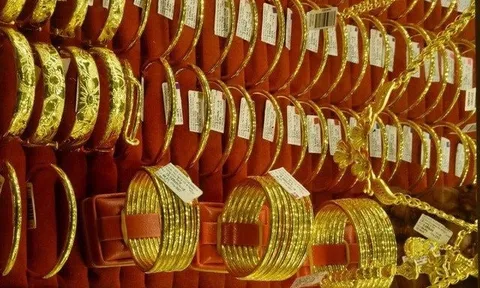Sáng 17/9: Giá vàng nhẫn, vàng miếng tiếp tục tăng mạnh, giá vàng thế giới lập đỉnh mới