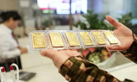Thủ tướng: Có giải pháp thu hẹp chênh lệch giá vàng trong nước và quốc tế