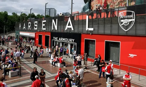 Kế hoạch nâng cấp sân của Arsenal khiến CĐV Chelsea "nổi giận"