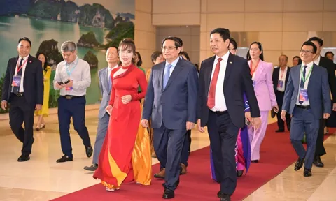 Thủ tướng 'đặt hàng' doanh nhân Việt ba cùng, ba tiên phong, hai lớn mạnh