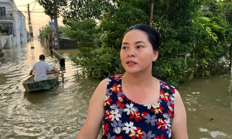 Người dân kể lại khoảnh khắc chỉ trong 10 phút lũ ồ ạt đổ về nhấn chìm hết tài sản