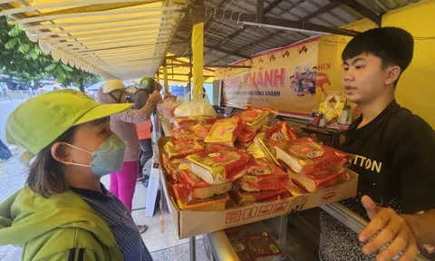 Bánh trung thu đại hạ giá, người tiêu dùng cần lưu ý để tránh hàng kém chất lượng