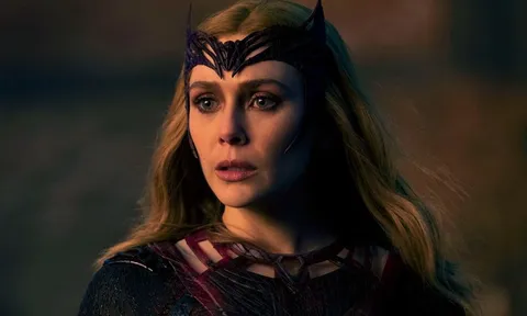 Elizabeth Olsen hé lộ số phận Scarlet Witch trong MCU