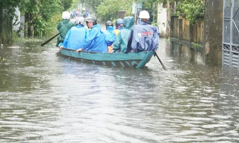 Đà Nẵng tạm dừng khởi công 5 trường phổ thông nội trú để chống lũ lụt