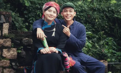 Duy Khánh và Jun Phạm hóa anh Hà chị Thông, Hoàng Ku làm Sọ Dừa nhân mùa Halloween