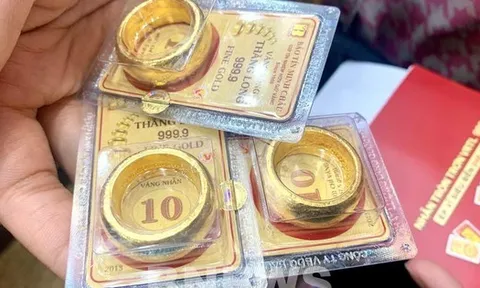 Giá vàng ngày 31/10: Đồng loạt giảm
