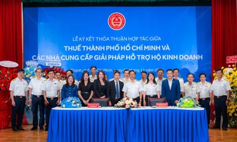 ACB ký kết hợp tác với Thuế TP.HCM, tiên phong hỗ trợ hộ kinh doanh chuyển đổi trước Quyết định 3389/QĐ-BTC