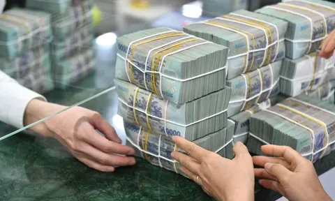 Một ngân hàng vừa tăng lãi suất tiết kiệm ở nhiều kỳ hạn