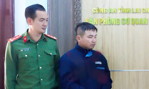 Bắt người đàn ông lừa tiền của nhiều cán bộ công an ở 16 tỉnh thành