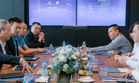 Thường trực Thành ủy TP.HCM làm việc tại CMC, nghe kiến nghị thúc đẩy hạ tầng số – nhân lực AI và cơ chế cho kinh tế tư nhân