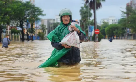 Thời tiết hôm nay 7-11: Thanh Hóa tới Lâm Đồng mưa rất to sau bão