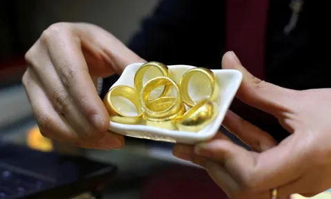 Huy động vàng trong dân: Cần thận trọng trước rủi ro