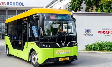 Tập đoàn của ông Phạm Nhật Vượng ra mắt xe điện học đường với loạt công nghệ giám sát, đảm bảo không bỏ sót học sinh