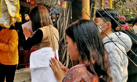 Vì sao giới trẻ đang có xu hướng 4 không: không yêu, không kết hôn, không sinh con, không gia đình?