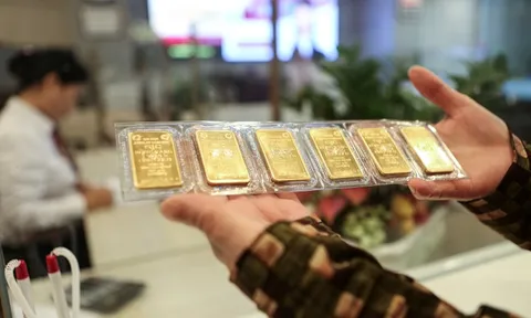 Giá vàng thế giới bất ngờ bật tăng