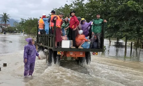 Lãnh đạo xã Hòa Thịnh lên tiếng về thông tin mạng xã hội nói 'lũ làm hàng trăm người chết'