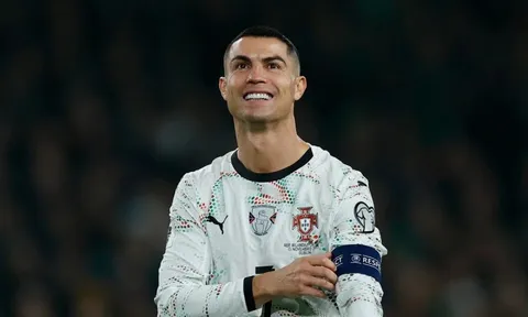 Án phạt của FIFA dành cho Ronaldo gây tranh cãi dữ dội