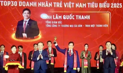 CEO SATRA được vinh danh Top 30 Doanh nhân trẻ tiêu biểu 2025