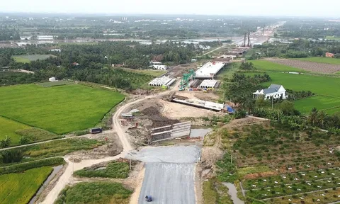 Vì sao vành đai 3 TP.HCM qua Tây Ninh chưa thông xe kỹ thuật vào dịp 19-12?