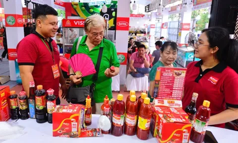 Phở Việt và 'người bạn' gia vị cùng ra thế giới