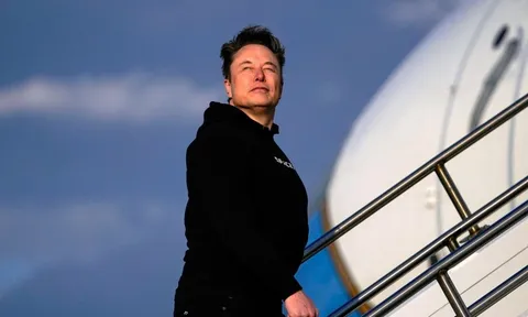 Tài sản ông Elon Musk vượt 740 tỉ USD