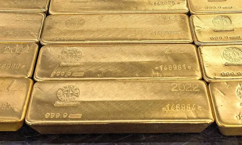 Giá vàng và giá bạc thế giới lập kỷ lục, chứng khoán Mỹ tăng điểm trước lễ Giáng sinh