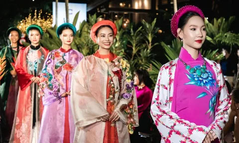 Võ Việt Chung: Tôi sợ khi nhắc đến tên mình, mọi người mặc định quá đắt đỏ không dám đụng vào