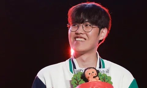 Khán giả hò reo 6 tiếng trong buổi fan meeting của T1 tại Hà Nội