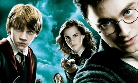 Giáng sinh này, xem gì ngoài những bộ phim Noel quen thuộc?