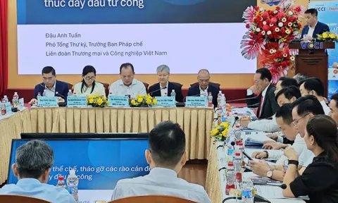 Đầu tư công trước 'giờ G' 2026: Doanh nghiệp kẹt vì vật liệu và cơ chế