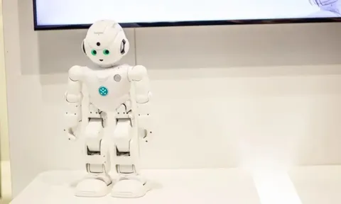 Hết cho robot đấm bốc, người Trung Quốc giờ lại 'hô biến' đưa AI vào gấu bông để tạo ra ngành công nghiệp tỷ USD