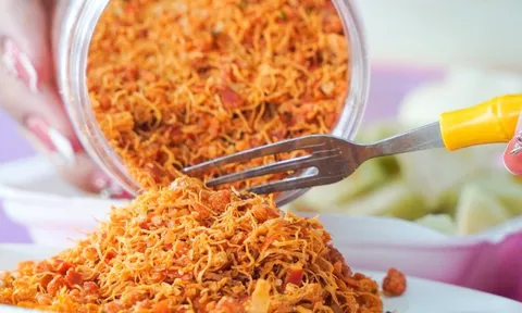 Độc đáo muối cua Cà Mau