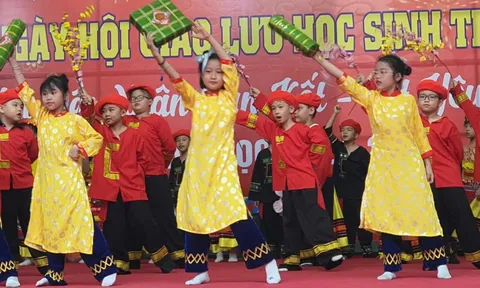 TP.HCM chốt học sinh các cấp nghỉ Tết Nguyên đán 11 ngày