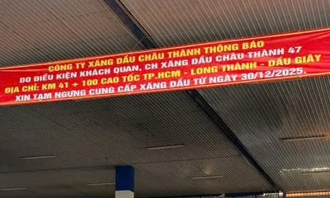 Tài xế lo lắng trước thông báo ngưng bán xăng dầu trên tuyến cao tốc TP.HCM - Long Thành - Dầu Giây