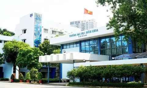 Nên giữ lại những giá trị văn hóa, giáo dục cho trung tâm thành phố