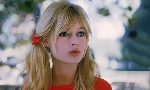 B.B Tuyên ngôn tuyệt mỹ đến man dại