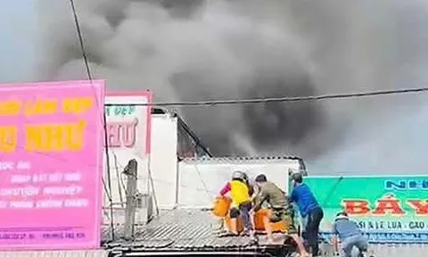 Cháy tiệm vàng ở Cần Thơ, nghi do máy tính đang sạc phát nổ