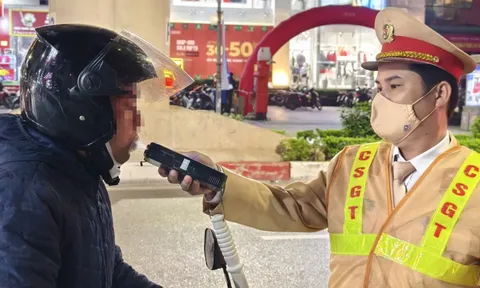 Xử lý gần 10.500 tài xế vi phạm trong ngày đầu năm, tai nạn giảm mạnh