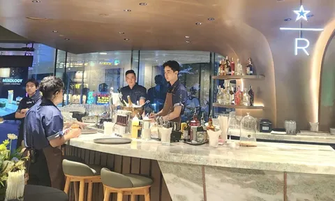 Starbucks chạm mốc 150 cửa hàng, thị trường ghi nhận chuỗi cà phê trung - cao cấp nở rộ