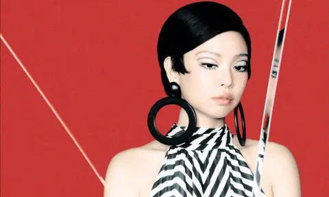 Không nhận ra Jennie BlackPink trong ngày đầu năm mới